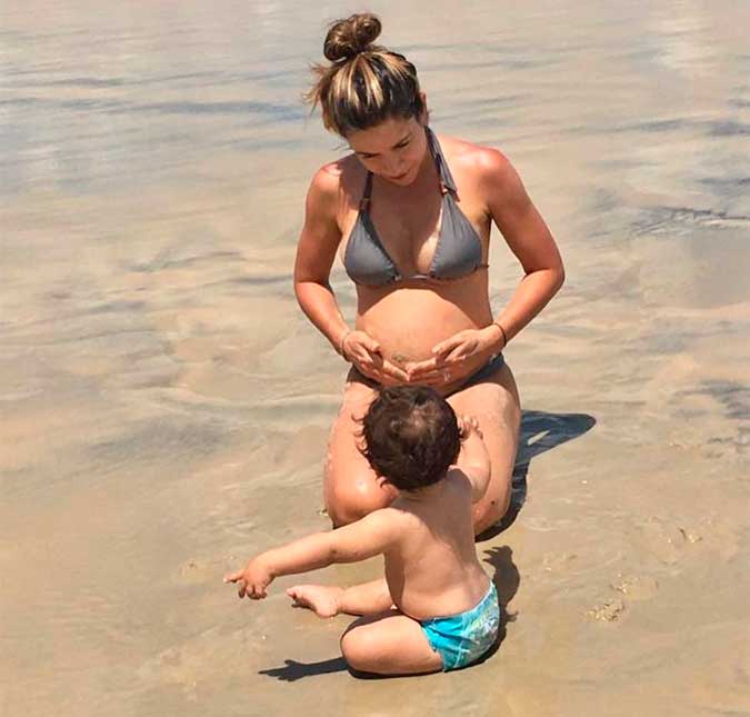 Grávida, Patrícia Abravanel se diverte com os filhos em praia do Rio Grande do Norte, veja as fotos!