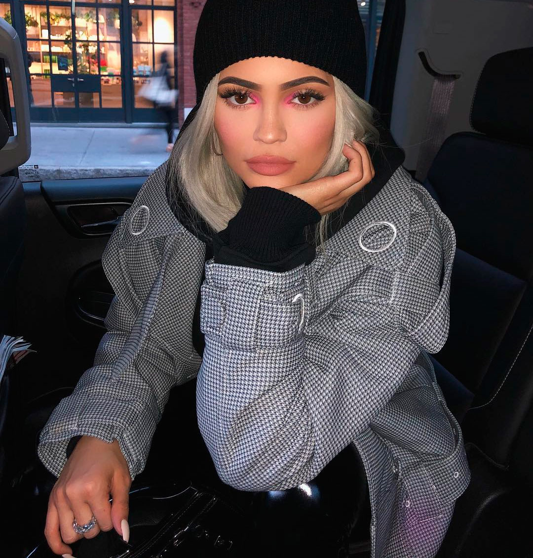 Kylie Jenner reserva dois quartos de hotel quando viaja com o namorado, confira o motivo!