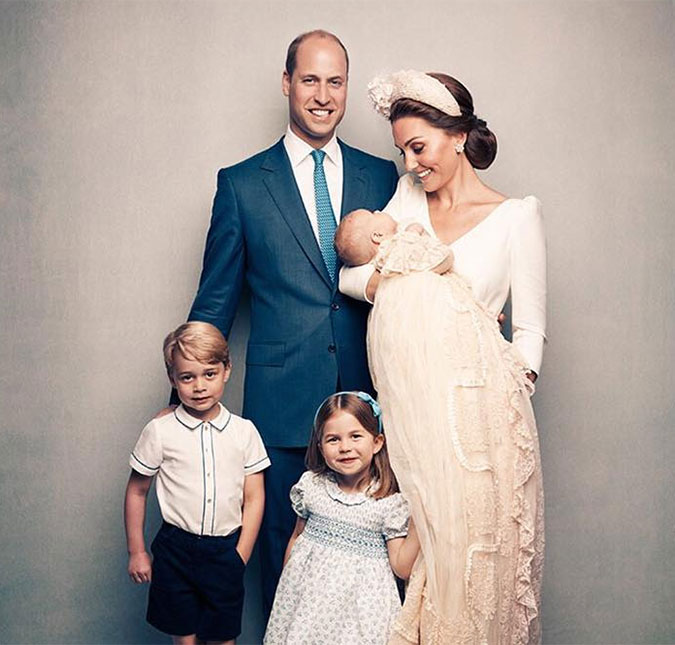 Mãe de Kate Middleton revela que cada neto seu tem uma árvore de Natal, saiba o motivo!