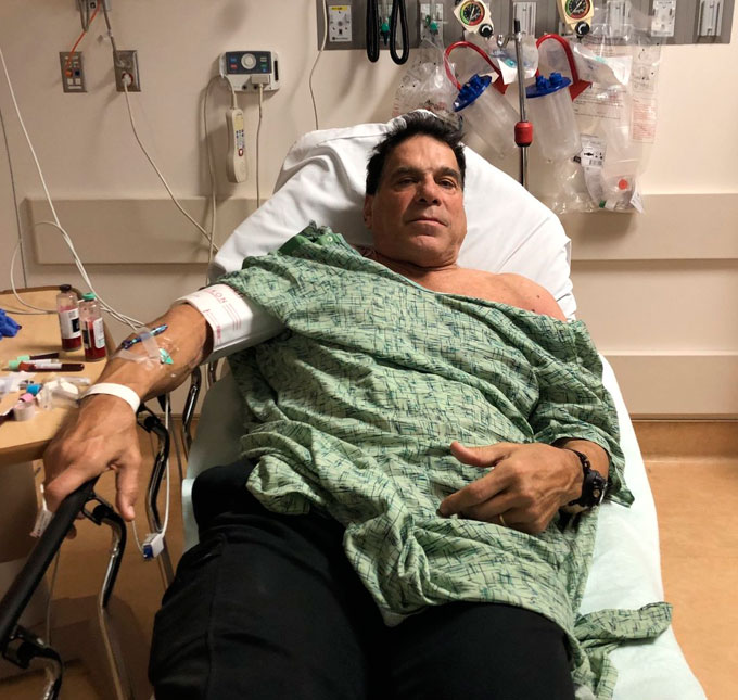 Ator de <i>O Incrível Hulk</i> é hospitalizado após tomar vacina contra pneumonia