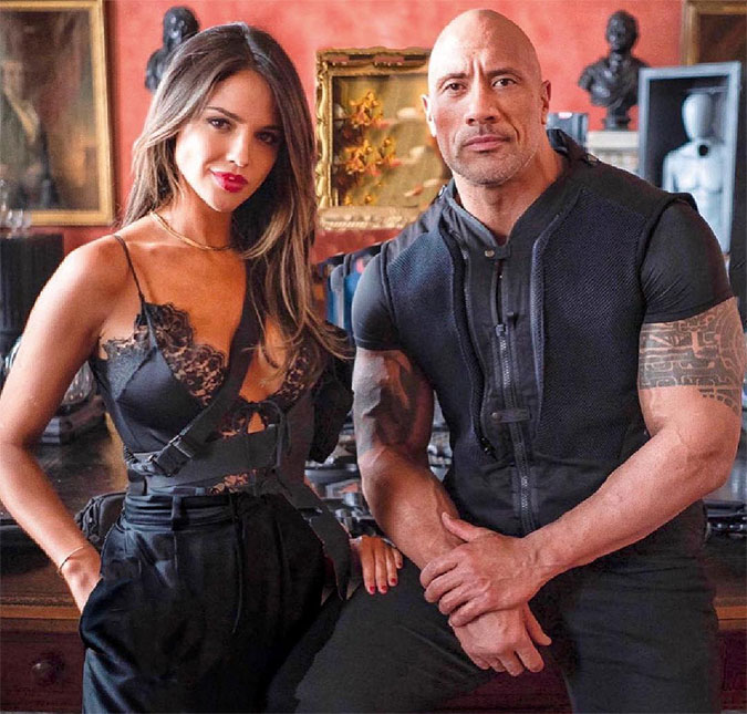 Dwayne Johnson, o The Rock, apresenta personagem do <i>spin-off</i> de <i>Velozes e Furiosos</i>