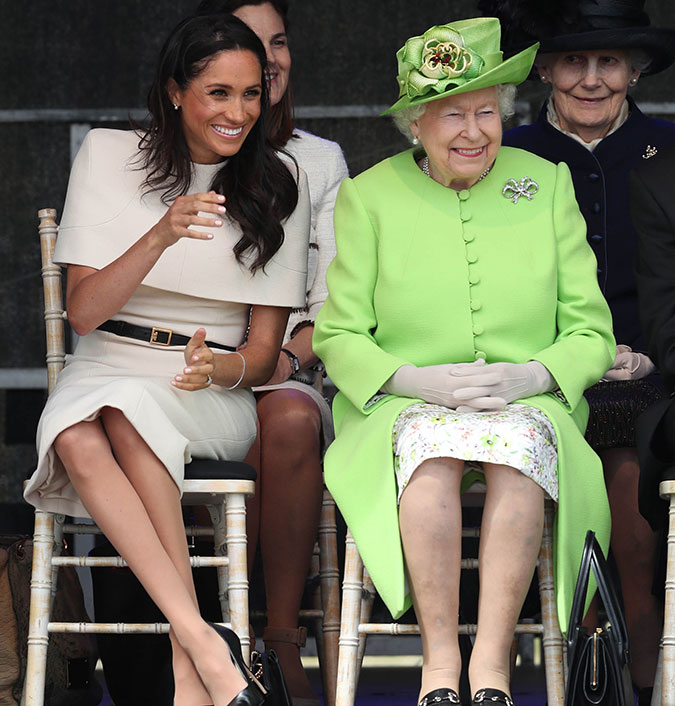 Meghan Markle poderá herdar título da Rainha Elizabeth II para se tornar patrona de teatro