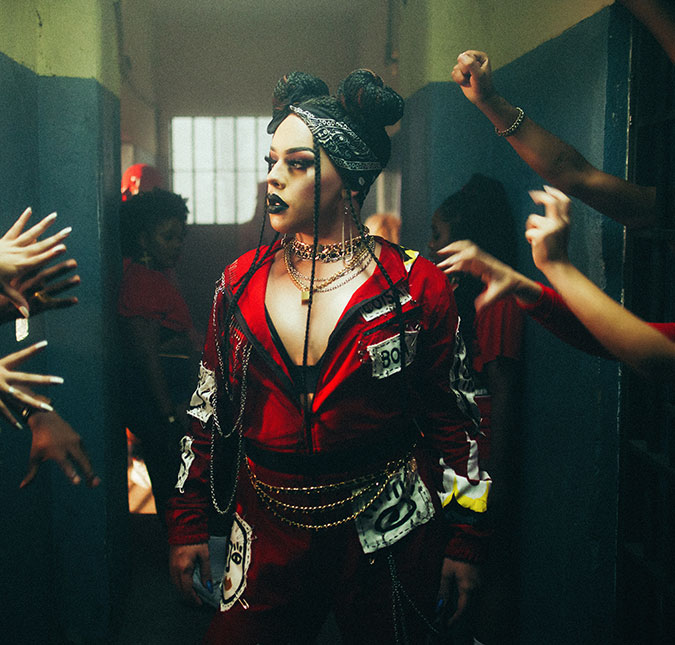 Gloria Groove lança seu <i>hit</i> do Carnaval, <i>Coisa Boa</i>, e fala sobre ser <i>drag queen: - Questão de sobrevivência</i>