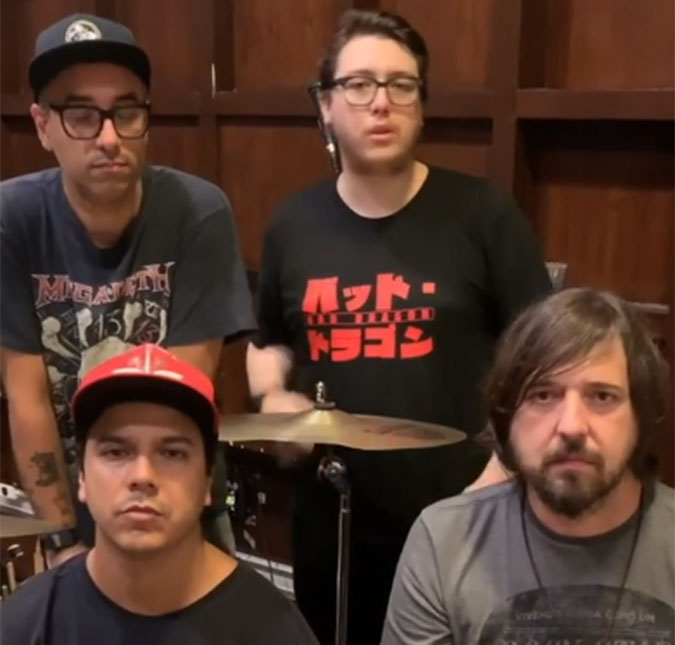 Integrantes do <i>Charlie Brown Jr.</i> rebatem críticas e esclarecem retorno da banda