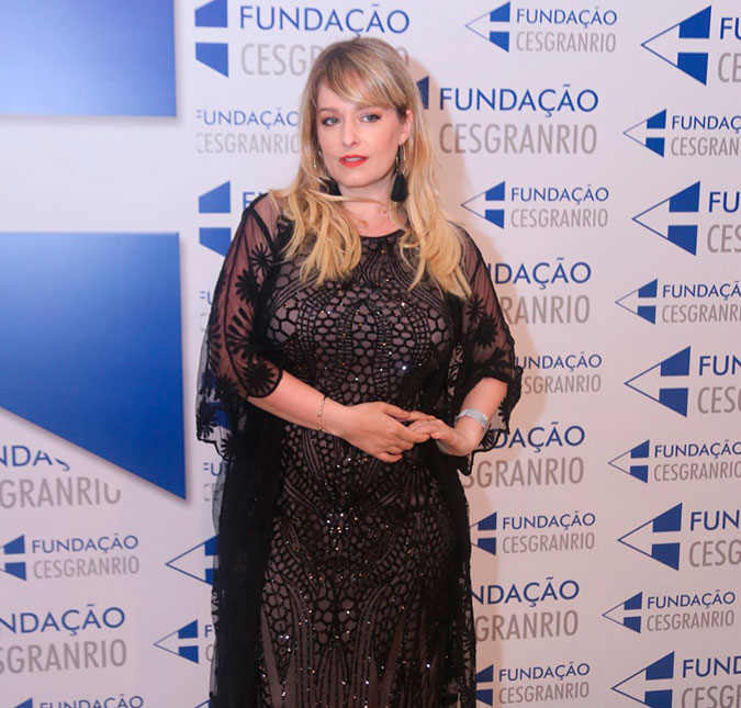 Aos 48 anos, Luciana Vendramini dispara: <i>Sou cobrada pela beleza, mas não quero ficar esquelética</i>