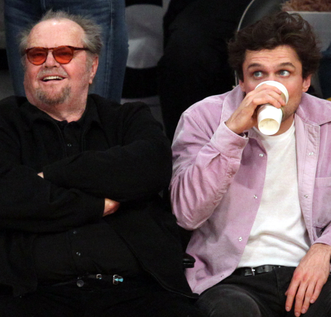 Jack Nicholson faz rara aparição pública