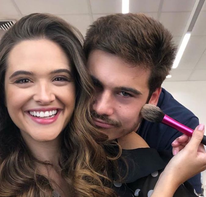Juliana Paiva e Nicolas Prattes se conheceram no comecinho das gravações de O Tempo Não Para e não se desgrudaram depois do fim da novela. No entanto, em março de 2019, os dois anunciaram o fim do relacionamento. Que pena, hein?