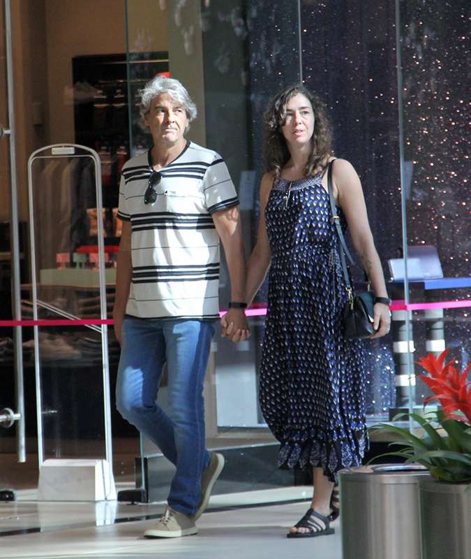 Alexandre Borges Faz Rara Aparicao Com A Mulher Veja Fotos Estrelando