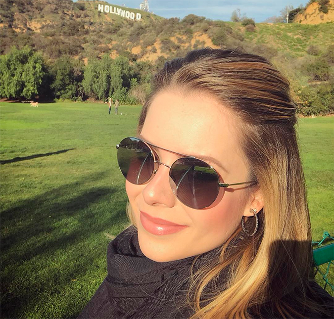 Sandy comemora aniversário de 36 anos de idade na Califórnia: <i>Velha pra ser jovem</i>