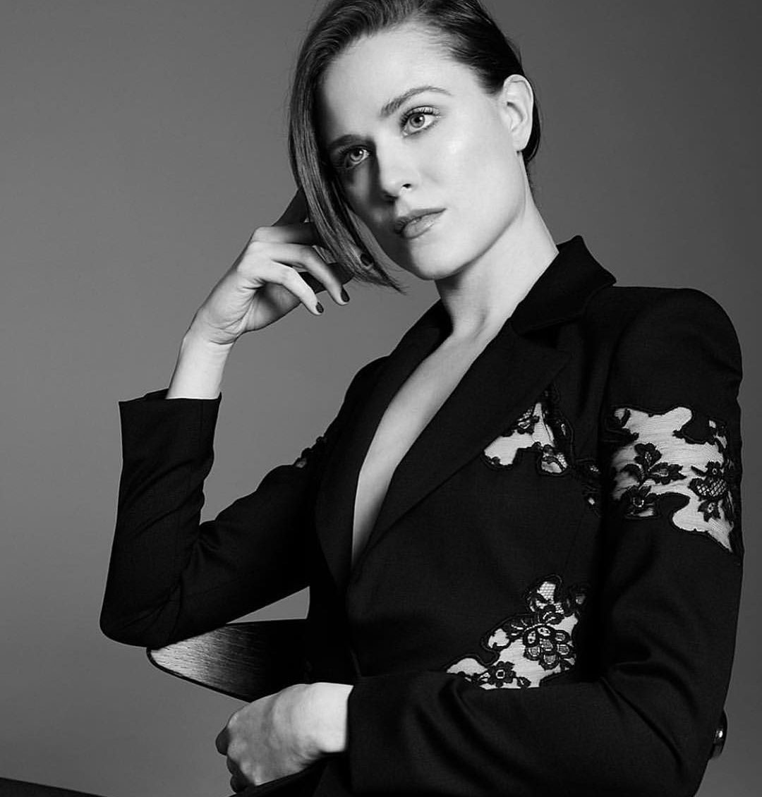 Evan Rachel Wood abre o jogo sobre sua tentativa de suicídio e internação em uma clínica psiquiátrica