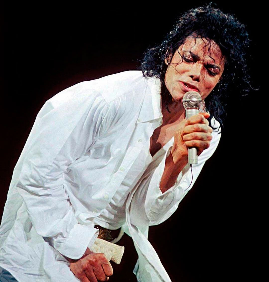 Advogada que denunciou Michael Jackson por abuso infantil diz que cantor era um <I>predador sexual</I>