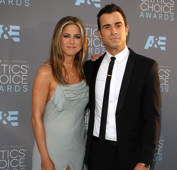 Um ano após o fim do casamento, Jennifer Aniston e Justin Theroux não mantêm mais contato