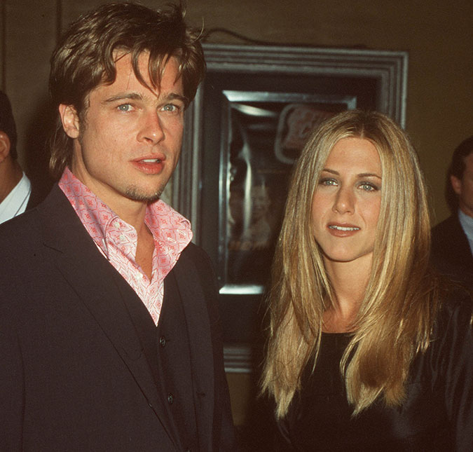Em sua festa de aniversário, Jennifer Aniston não deu atenção especial a Brad Pitt