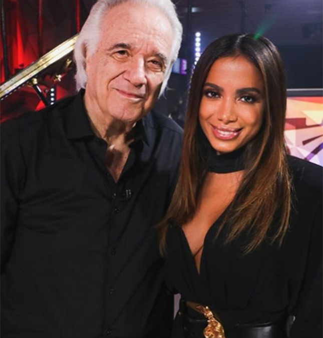 Maestro João Carlos Martins escolhe se apresentar com Anitta para despedida da carreira de pianista