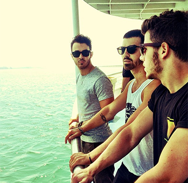 Seis anos após separação, <i>Jonas Brothers</i> preparam retorno, diz <i>site</i>