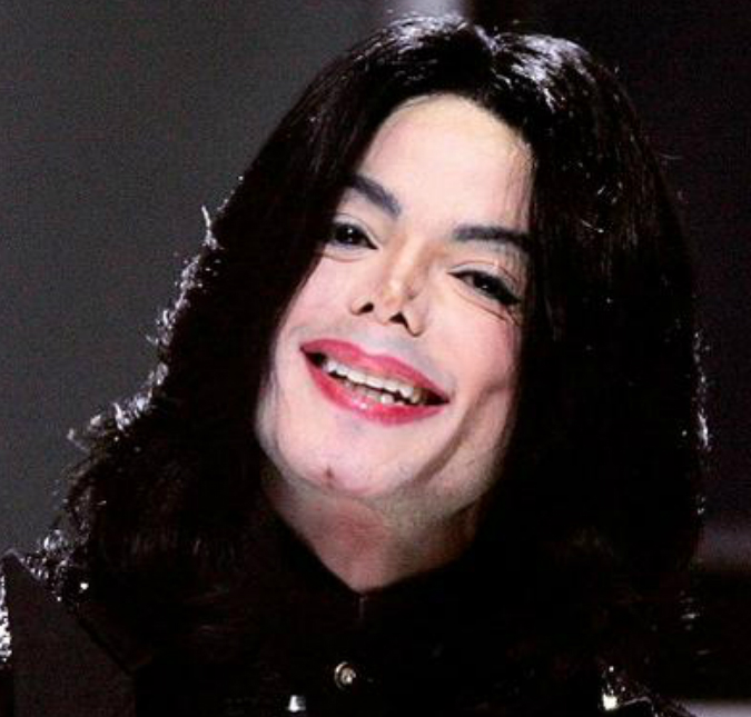 Primo de Michael Jackson defende o astro contra acusações