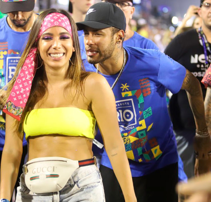 Seguranças teriam tentado impedir que Neymar e Anitta fossem fotografados juntos