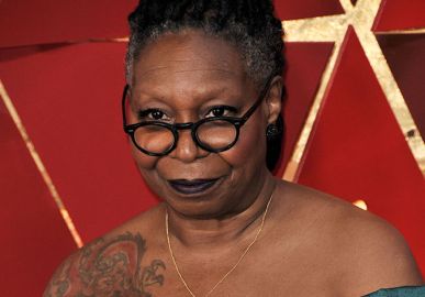 Após polêmica, Whoopi Goldberg pode se demitir da <i>ABC</i>
