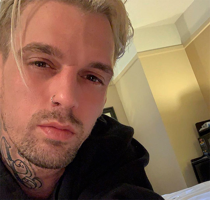 Aaron Carter defende Michael Jackson e diz que quer socar quem acusa o cantor de abusos