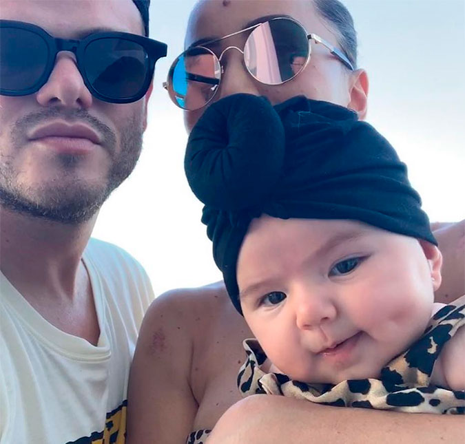 Zoe Nagle aparece super fofa em foto de maquiador