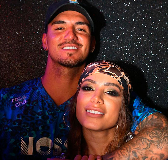 Anitta e Gabriel Medina são vistos juntos em restaurante paulistano, veja!