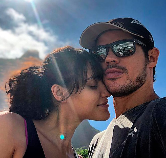 Após a separação, José Loreto publica vídeo com música que tocou em seu casamento com Débora Nascimento