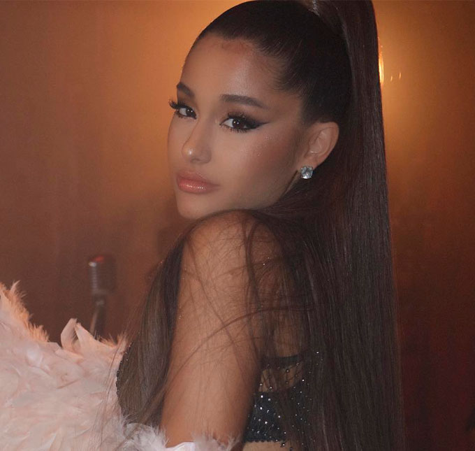 Ariana Grande poderá se apresentar com a <i>boyband 'NSYNC</i> no <i>Coachella 2019</i>, diz <i>site</i>