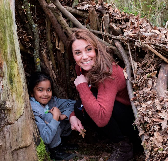 Kate Middleton participa de eventos com escoteiros e mostra lado aventureiro, confira!