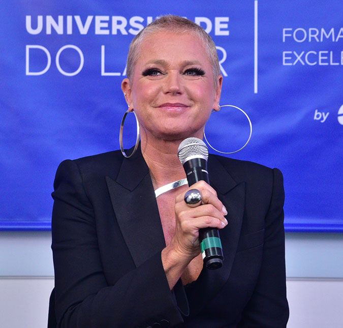 Xuxa fala sobre seus 56 anos e dispara: <I>Faça o que te faz feliz!</i>
