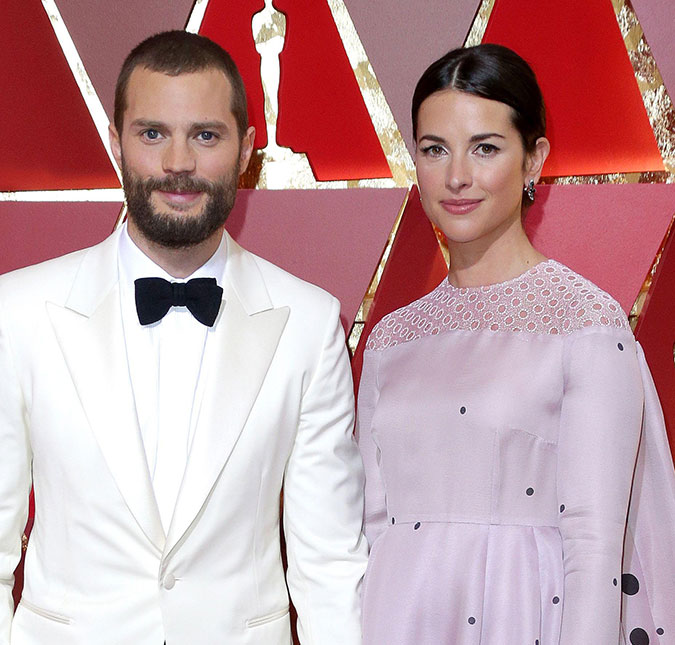 Esposa de Jamie Dornan dá à luz terceira filha do casal - e anuncia da forma mais fofa possível!