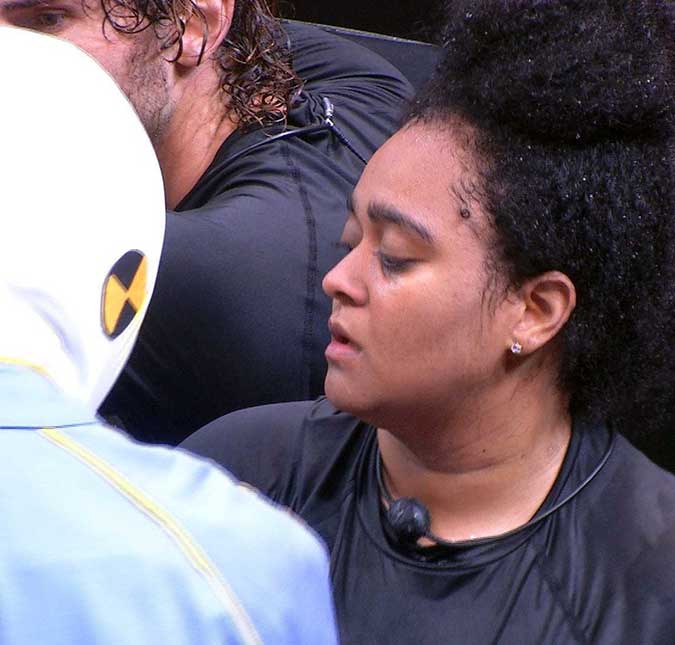 Após 11 horas, Rízia é a primeira eliminada de prova de resistência no <i>BBB19</i>
