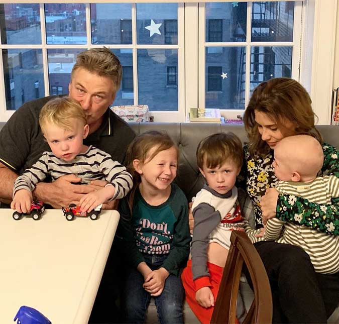 Esposa de Alec Baldwin, Hilaria Baldwin confirma que sofreu aborto espontâneo