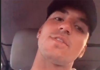 Gabriel Medina posta vídeo cantando música romântica de Anitta