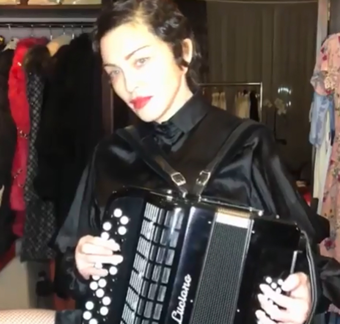 Madonna anuncia no <i>Instagram</i> nome do novo álbum