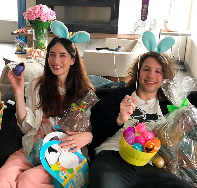 Feriado em família! Lucas Jagger posta foto rara com a irmã, Lizzy Jagger