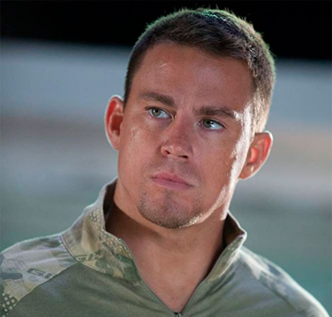 E não é mesmo só de Magic Mike que vive o ator. Ele recentemente atuou em grandes filmes como Kingsman: O Círculo Dourado, Ave, César! e Os Oito Odiados.