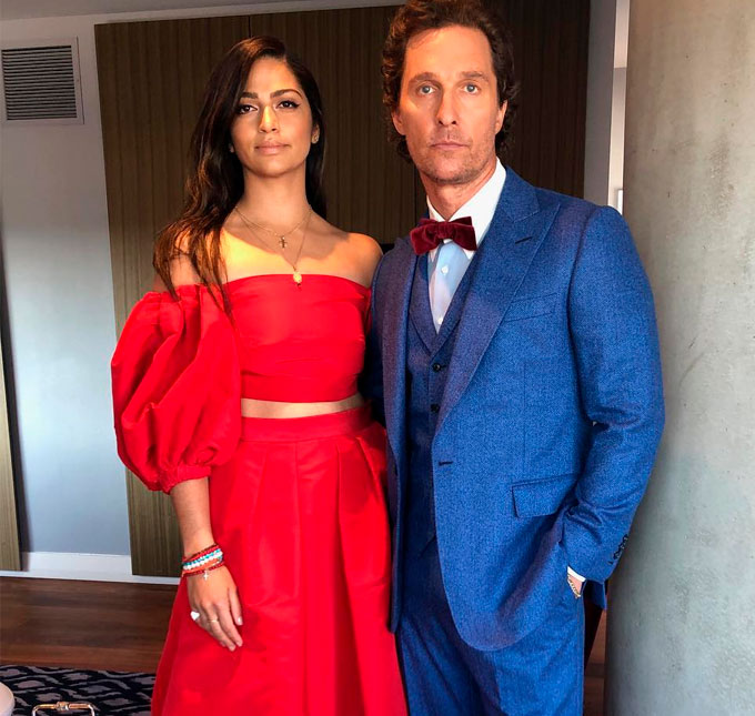 Camila Alves e Matthew McConaughey encantam durante evento beneficente, veja!