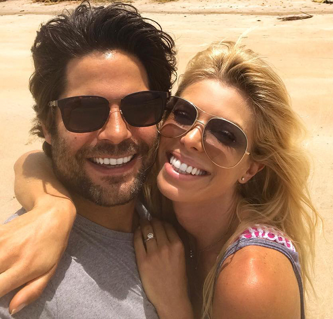 Caroline Bittencourt está desaparecida após sua embarcação virar no mar