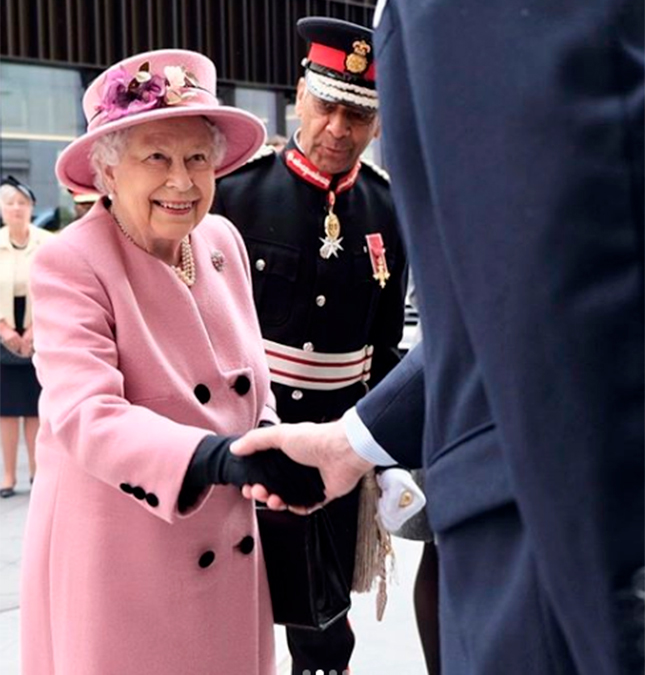 Rainha Elizabeth já tem compromisso marcado para aniversário de casamento de príncipe Harry e Meghan Markle. Veja qual é!