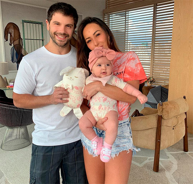 Sabrina Sato revela para a família que está grávida pela segunda vez - mas é tudo pegadinha!
