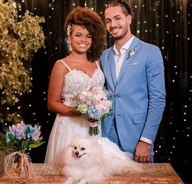 Jeniffer Nascimento comemora o casamento civil