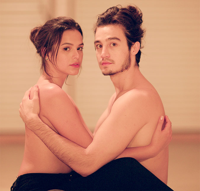 Bruna Marquezine é criticada após comemorar volta de Tiago Iorc: <I>Você não tem vergonha?</I>