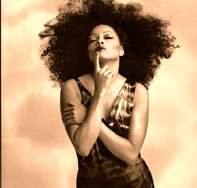 Diana Ross revela ter sido <I>violada</I> por funcionária em aeroporto: <I>Me dá vontade de chorar</I>