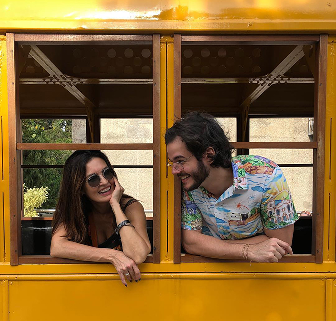 Aliança? Fátima Bernardes aparece com anel na mão direita e movimenta a <i>web</i>