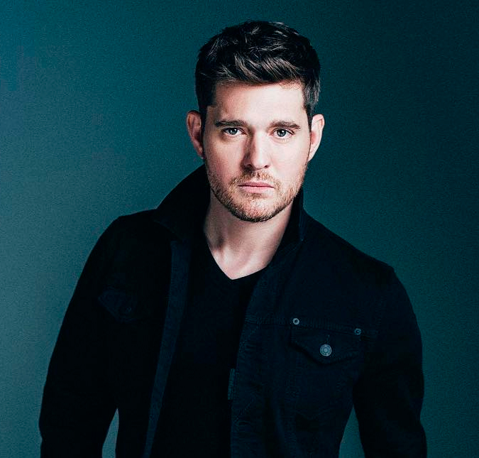 Michael Bublé revela ter tido hemorragia vocal após parar de beber e fumar