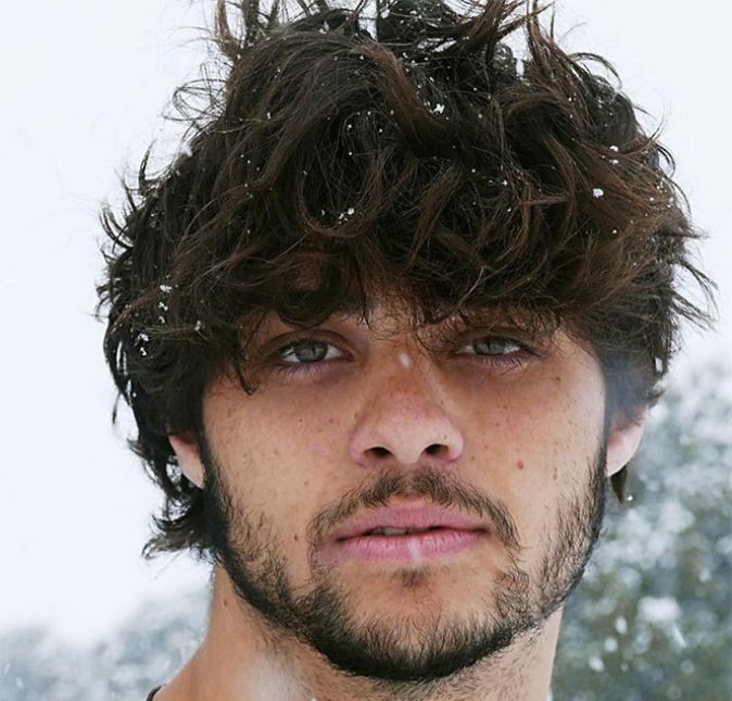 Hoje em dia ele é conhecido justamente por fazer papéis românticos, mas quando fez o teste para Sierra Burgess É Uma Loser, ele não quis viver o personagem que acabou indo para ele. Ao The Hollywood Reporter, ele contou o seguinte: - Sempre fui o garoto que é o vizinho, o interesse amoroso. Até mesmo [no Disney Channel] e coisas assim. Por isso, a princípio, ele havia tentado o papel de Spencer, o menino chato da trama, que eventualmente acabou sendo interpretado por Will Peltz: - Eles ficaram, tipo, não, cara, você devia tentar o papel do Jamey. E eu falei que era só o que eu interpretava! Eu não quero ficar marcado por isso. Eu briguei por causa disso por um tempo.