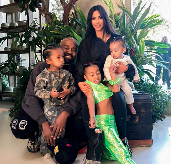 Kim Kardashian e Kanye West já sabem o nome que darão ao quarto filho: <I>- Eles só queriam conhecer o bebê primeiro</I>