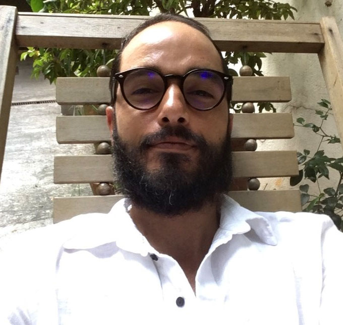 Léo Rosa fala pela primeira vez após campanha para tratamento de câncer: <i>Ninguém acreditou que um artista de televisão poderia estar precisando de ajuda financeira</i>