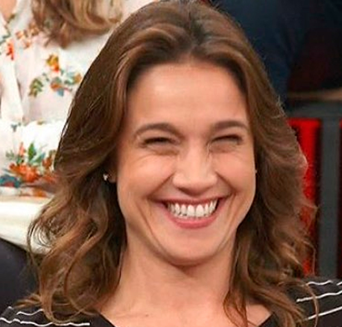 Fernanda Gentil confessa quedinha antiga por Junior Lima, mas brinca: <I>Mudei de time</i>