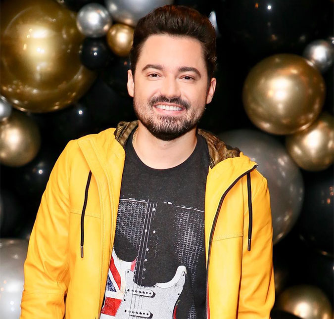 Após sentir dores na coluna, Fernando Zor faz <i>show</i> sentado e depois vai ao hospital